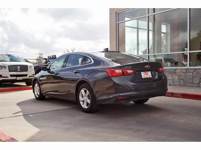 Chevrolet Malibu  2020