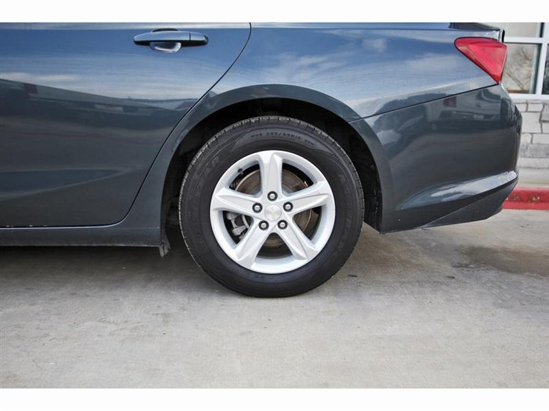 Chevrolet Malibu  2020