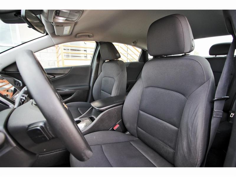 Chevrolet Malibu  2020