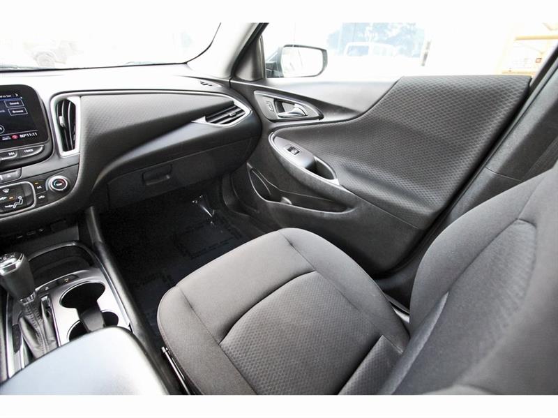 Chevrolet Malibu  2020