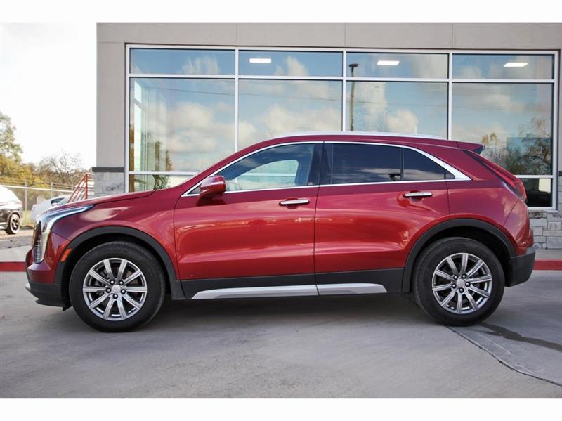 Cadillac XT4  2021