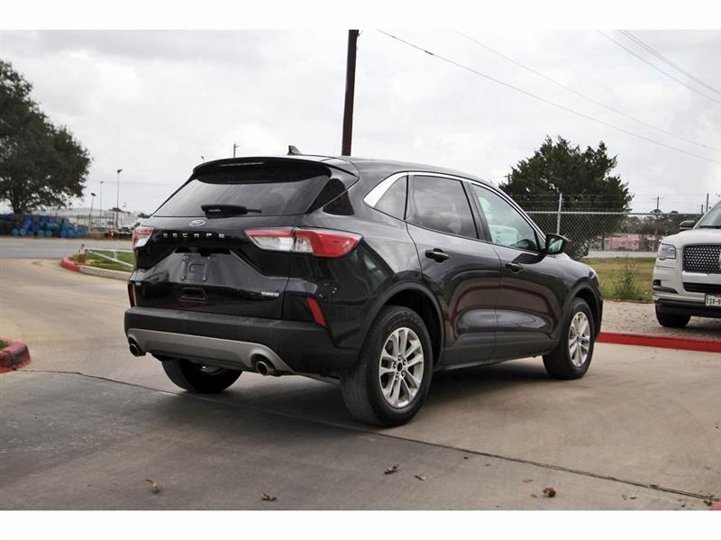 Ford Escape  2022