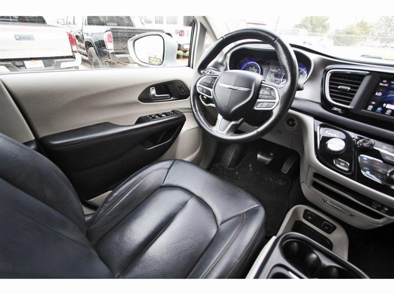 Chrysler Pacifica  2020