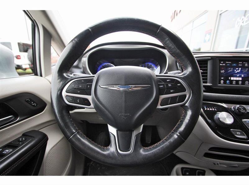 Chrysler Pacifica  2020