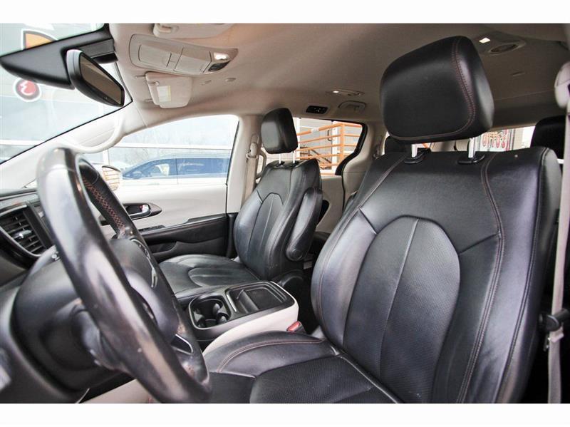 Chrysler Pacifica  2020