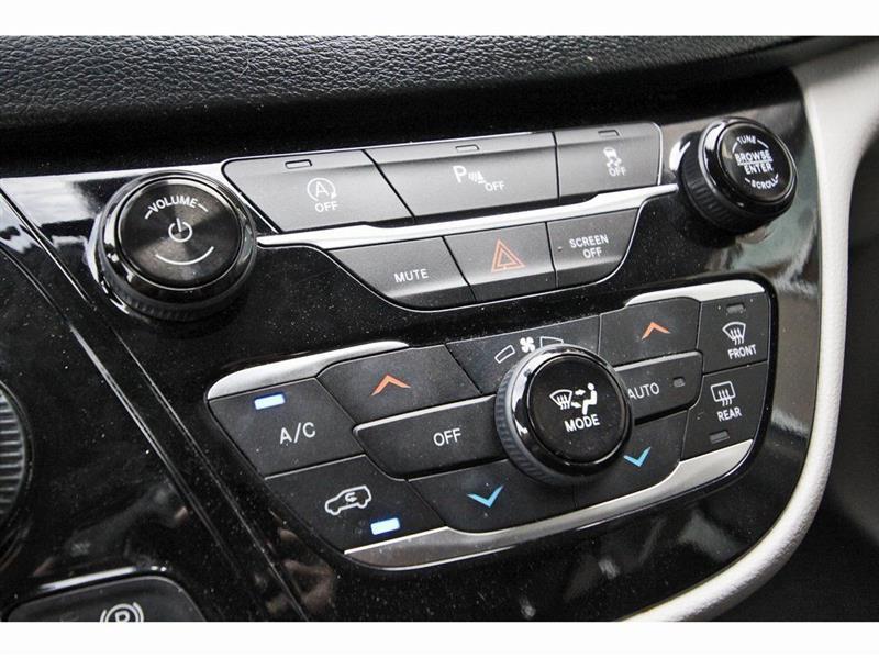 Chrysler Pacifica  2020