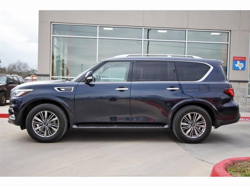 Infiniti QX80  2021