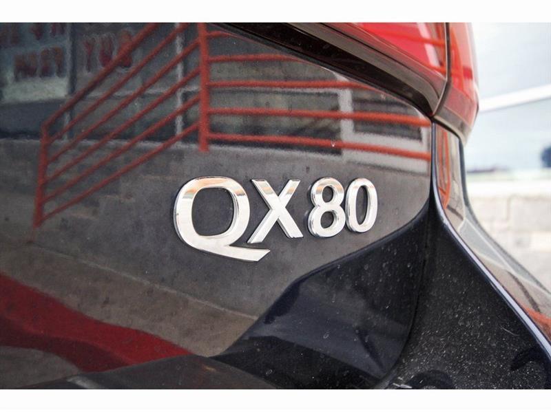 Infiniti QX80  2021