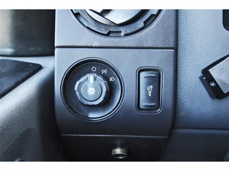 Ford Super Duty F-350 SRW  2011