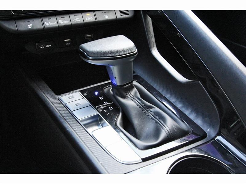 Hyundai Elantra Hybrid  2023