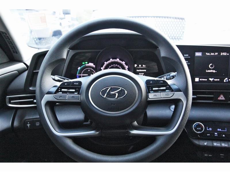 Hyundai Elantra Hybrid  2023