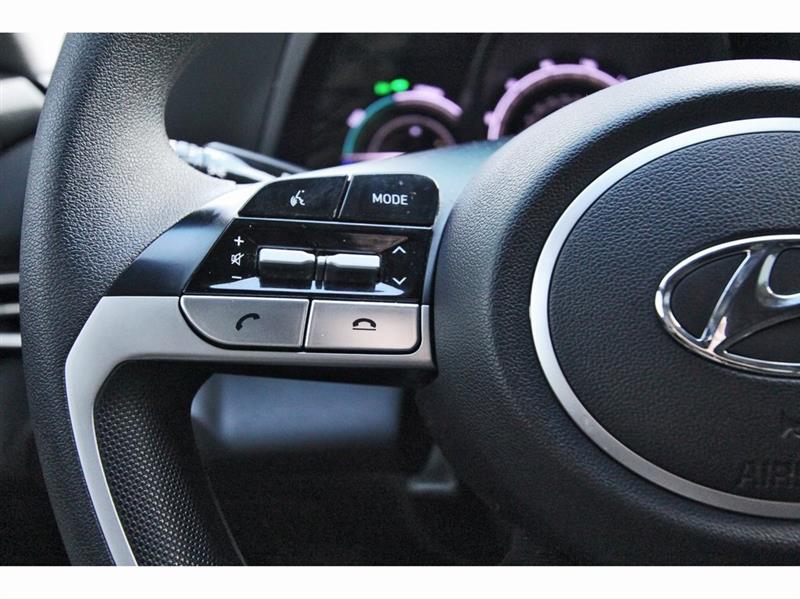 Hyundai Elantra Hybrid  2023