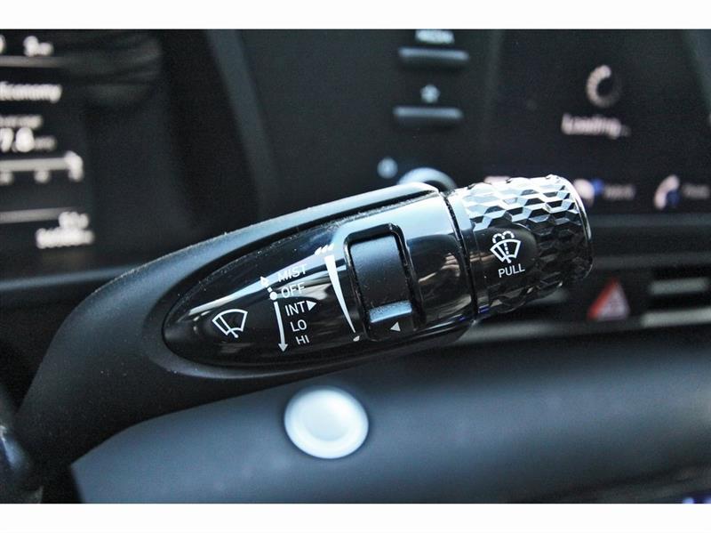 Hyundai Elantra Hybrid  2023