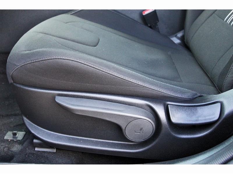 Hyundai Elantra Hybrid  2023