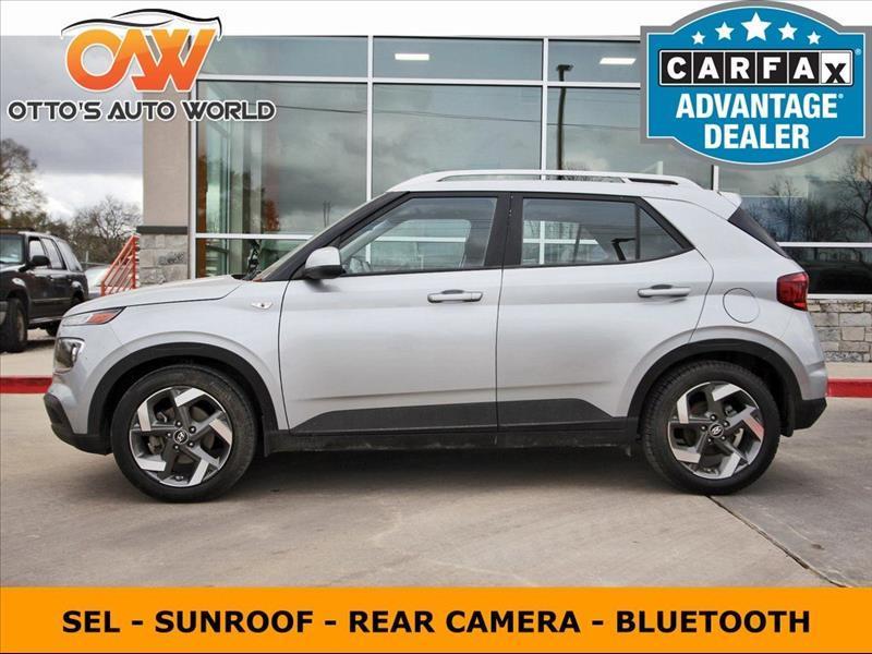 2022 Hyundai Venue SEL