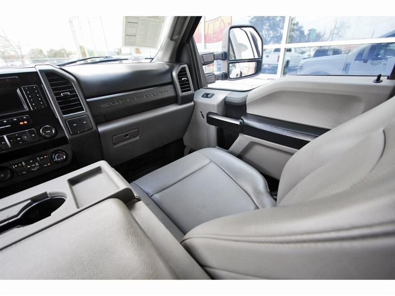 Ford Super Duty F-350 DRW  2021