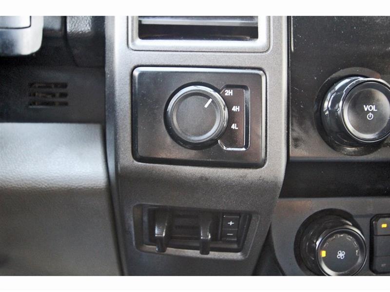 Ford Super Duty F-350 DRW  2021