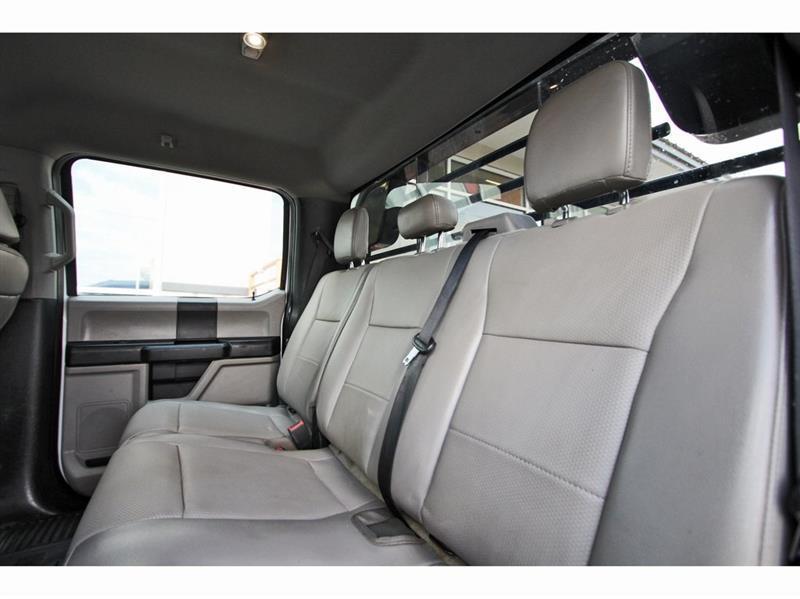 Ford Super Duty F-350 DRW  2021