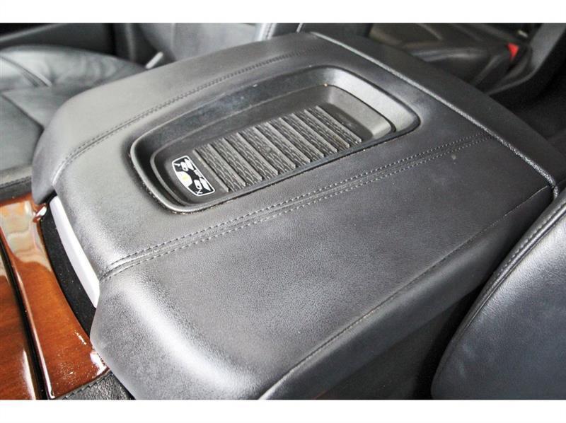 Cadillac Escalade ESV  2019