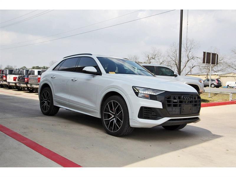 Audi Q8  2019