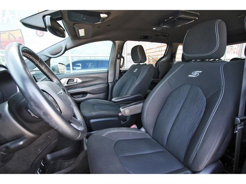 Chrysler Pacifica  2020