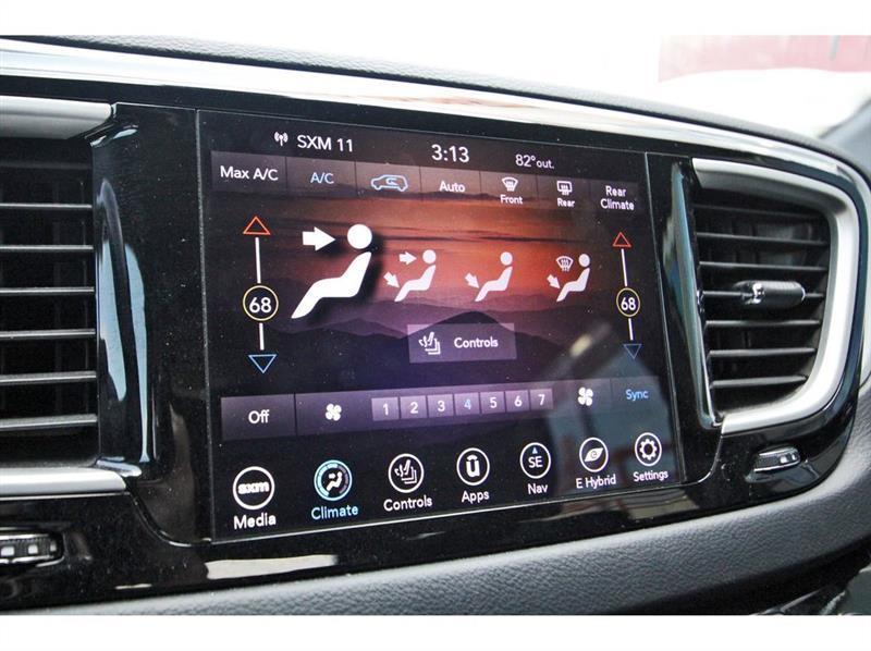 Chrysler Pacifica  2020