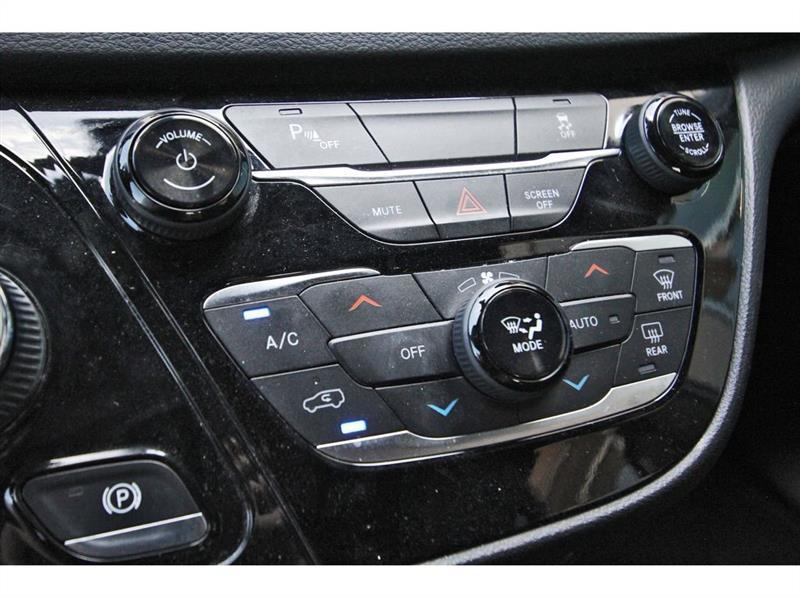 Chrysler Pacifica  2020