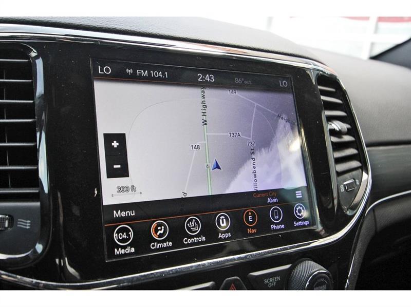 Jeep Grand Cherokee  2021