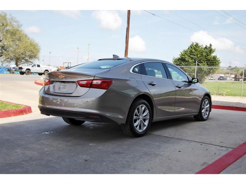 Chevrolet Malibu  2025