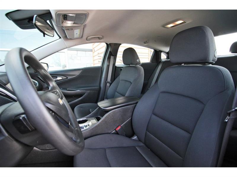 Chevrolet Malibu  2025