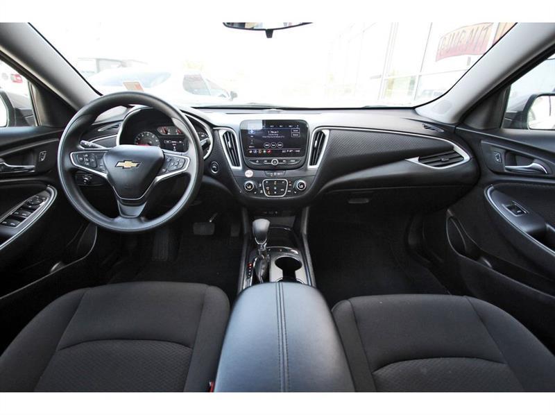 Chevrolet Malibu  2025