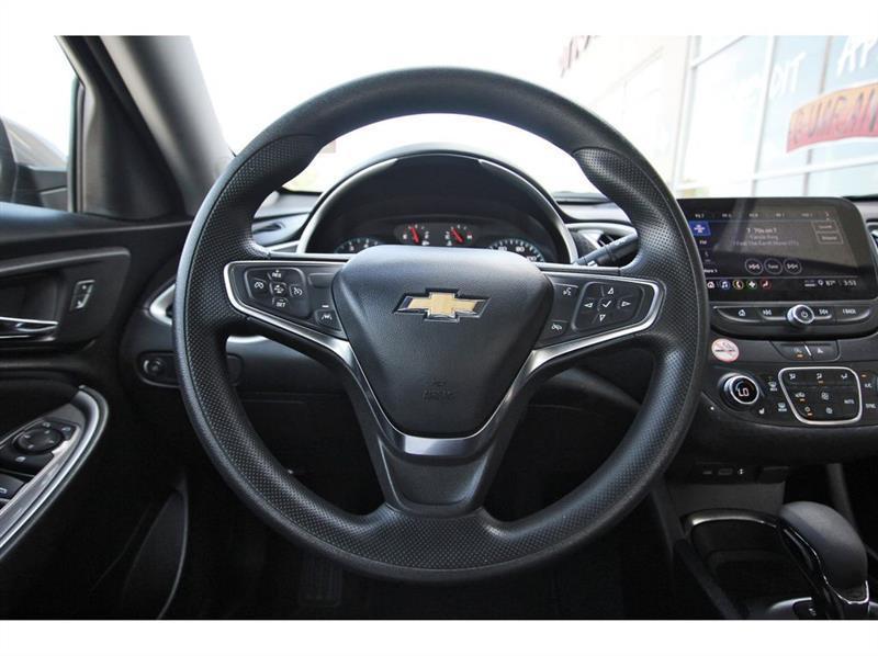 Chevrolet Malibu  2025