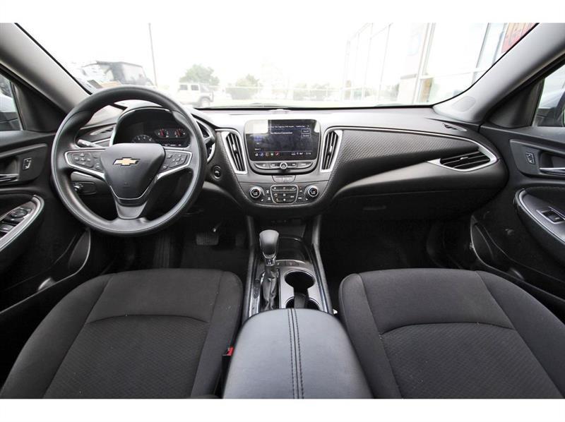 Chevrolet Malibu  2025