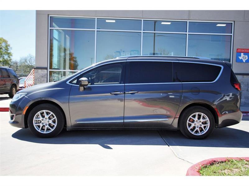 Chrysler Pacifica  2020