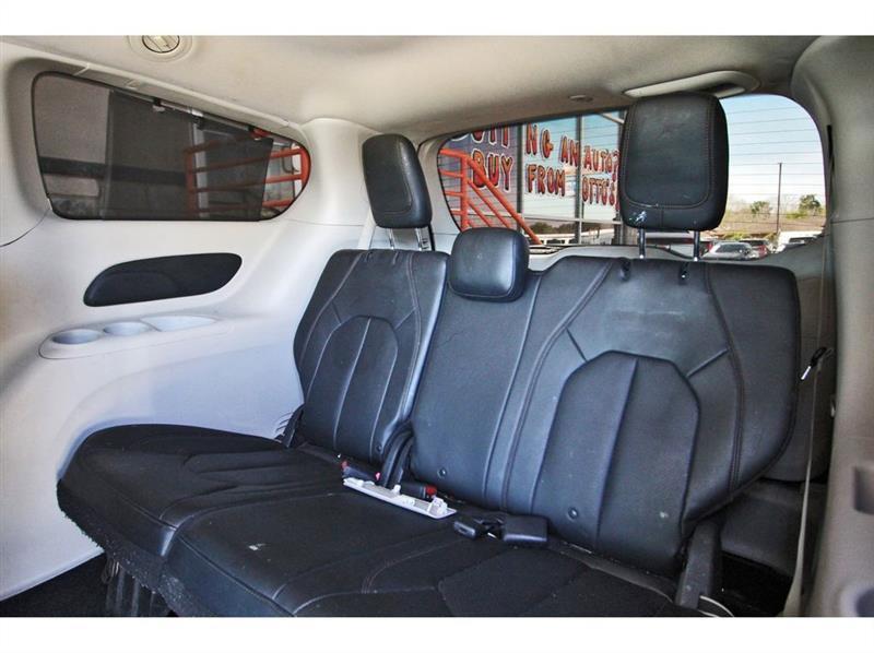 Chrysler Pacifica  2020