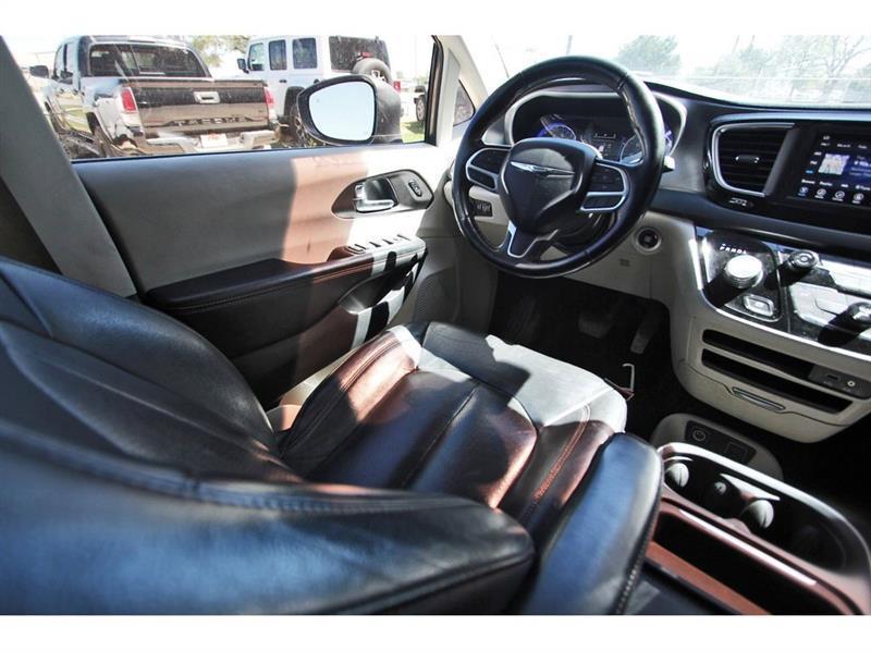 Chrysler Pacifica  2020