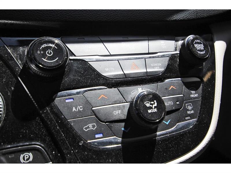 Chrysler Pacifica  2020