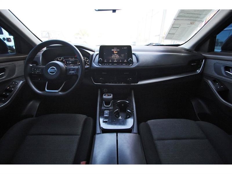 Nissan Rogue  2021