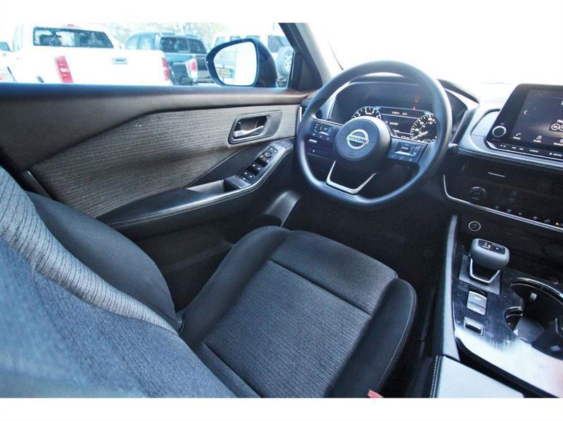 Nissan Rogue  2021