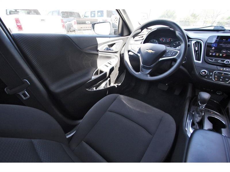 Chevrolet Malibu  2025