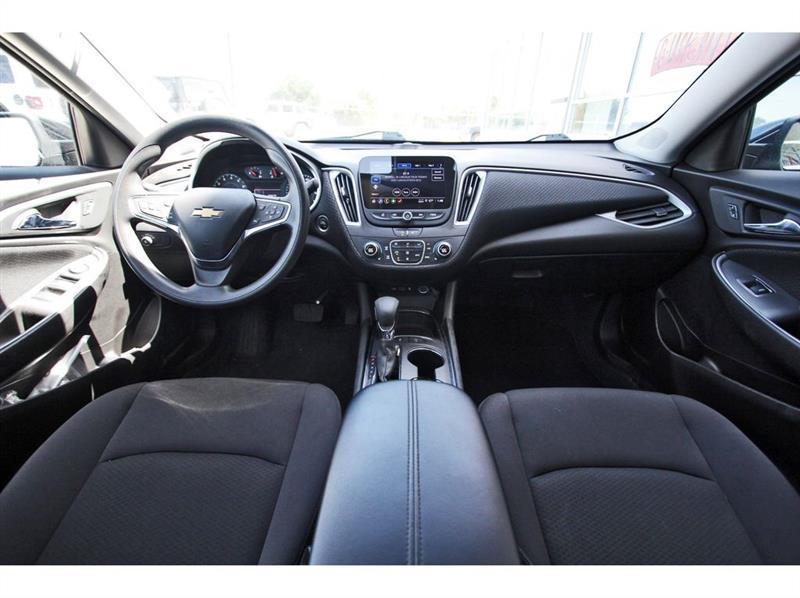 Chevrolet Malibu  2025