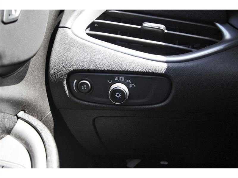 Chevrolet Malibu  2025