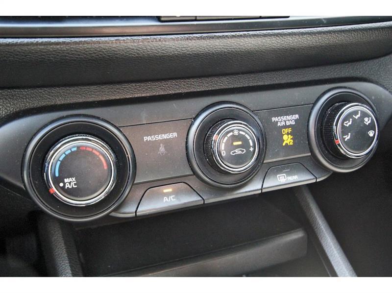 2023 Kia Forte LX - Photo 15