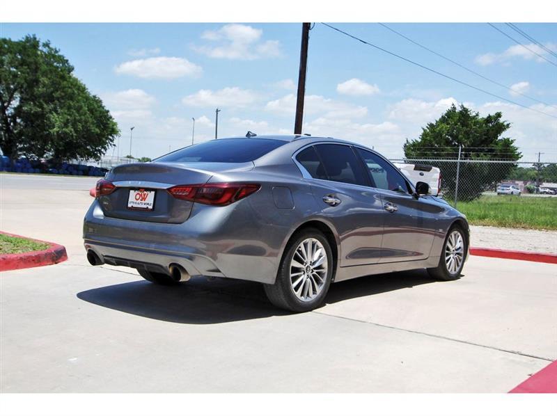 Infiniti Q50  2018