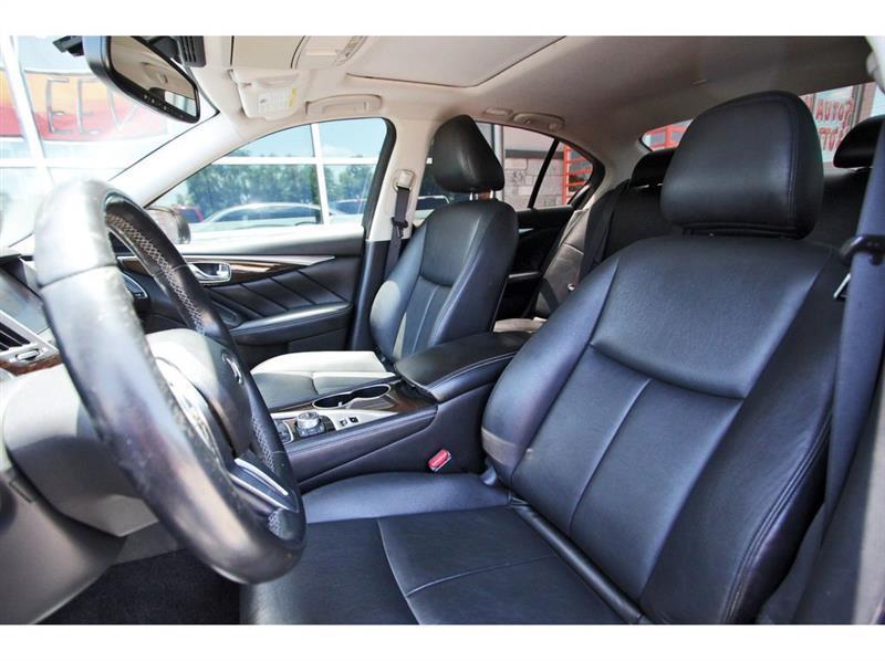 Infiniti Q50  2018