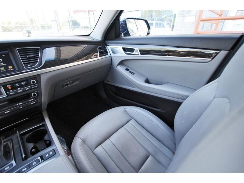 Genesis G80  2019