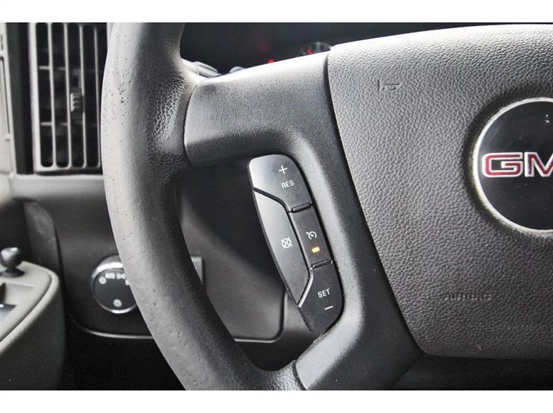 GMC Savana Cargo Van  2021