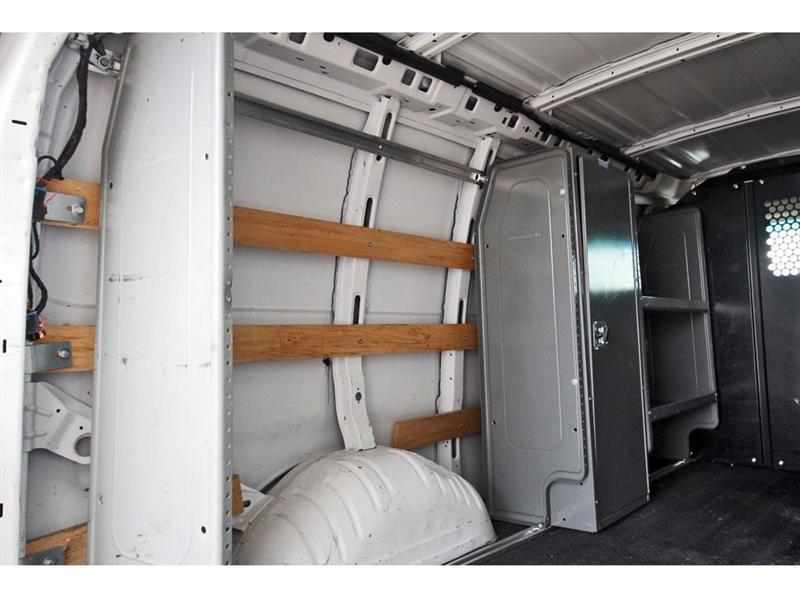 GMC Savana Cargo Van  2021