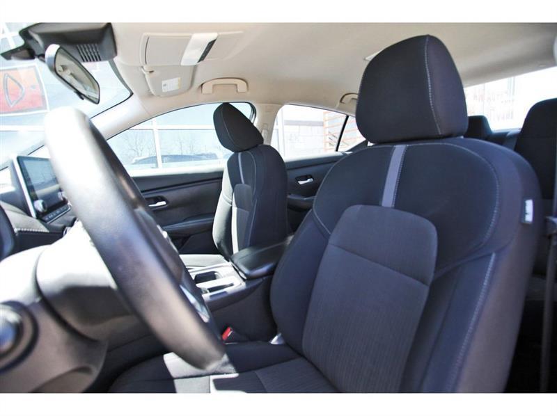 Nissan Sentra  2023