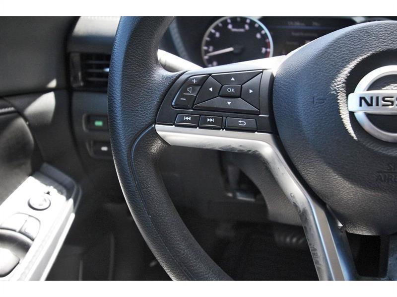 Nissan Sentra  2023